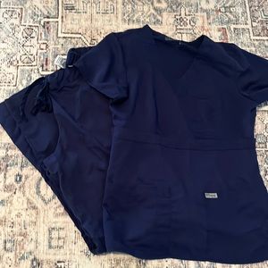 Grey’s Anatomy scrubs